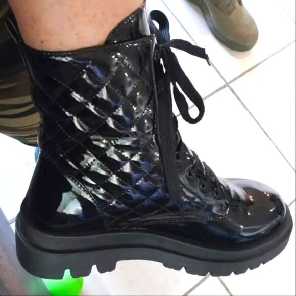 Women's quilted combat boot sz 10.5 - Picture 2 of 14